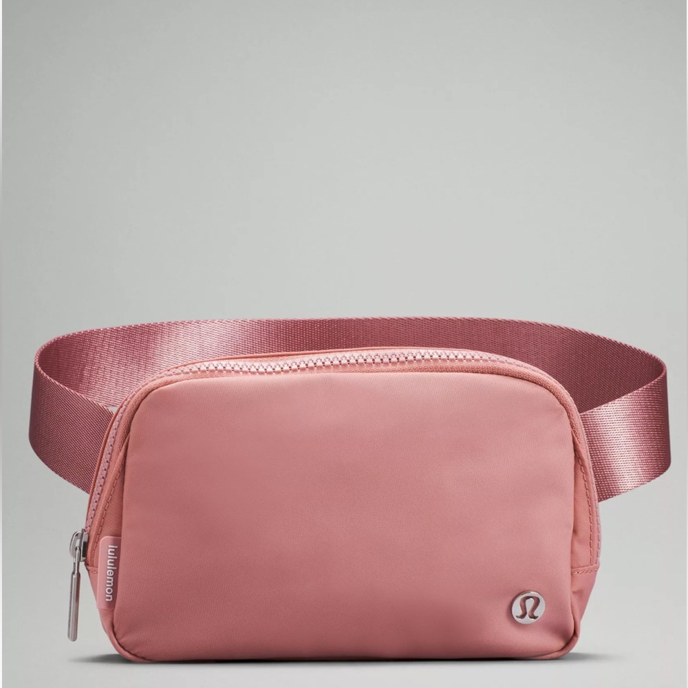 Everywhere Belt Bag Pink Pastel